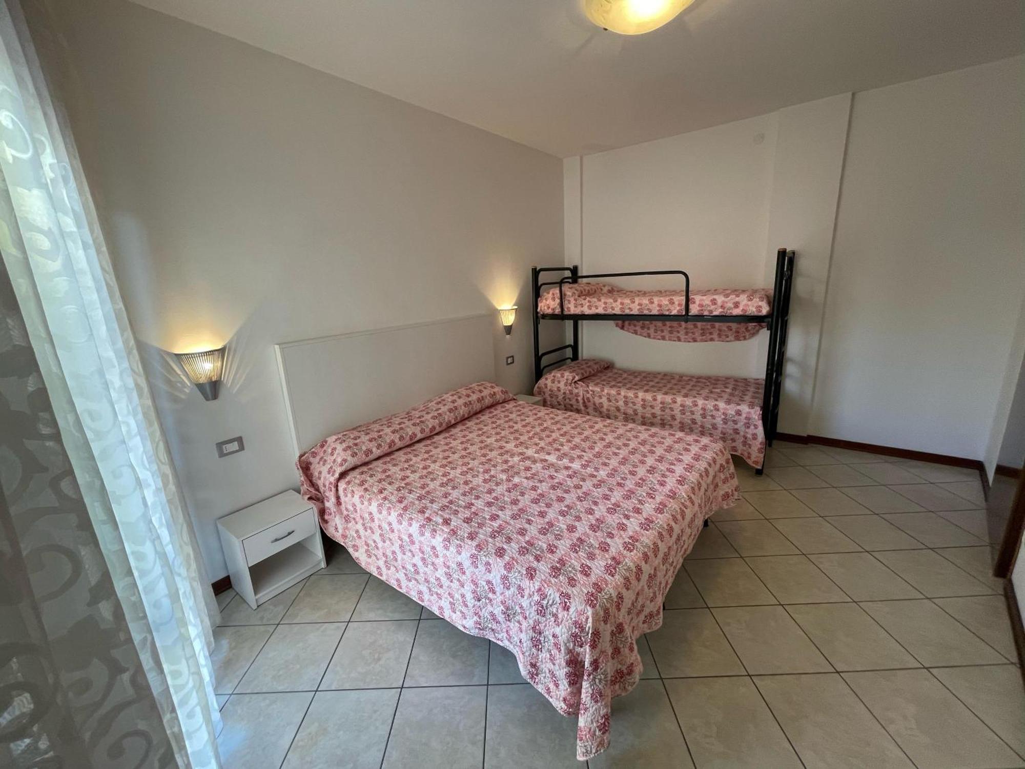 Residence Mediterraneo - Agenzia Cocal Caorle Buitenkant foto